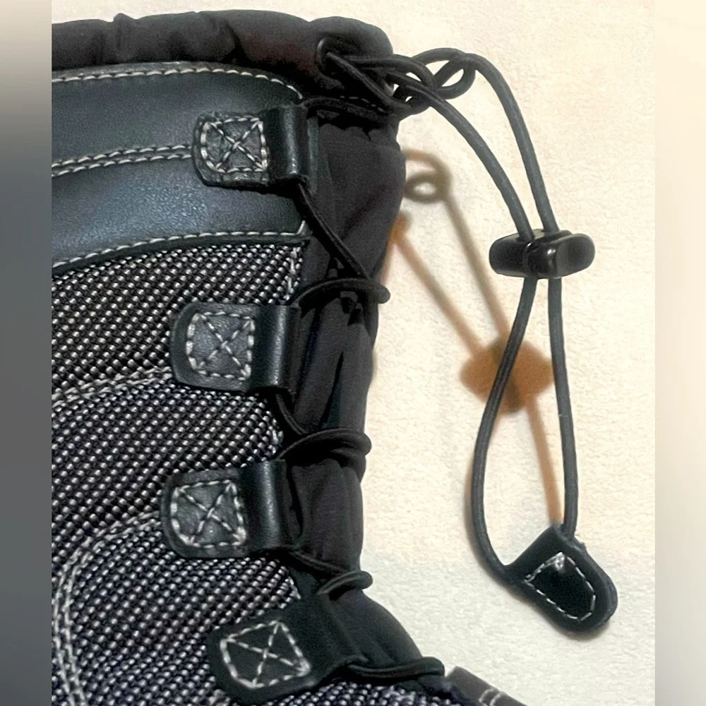 The North‎ Face Winter Boots